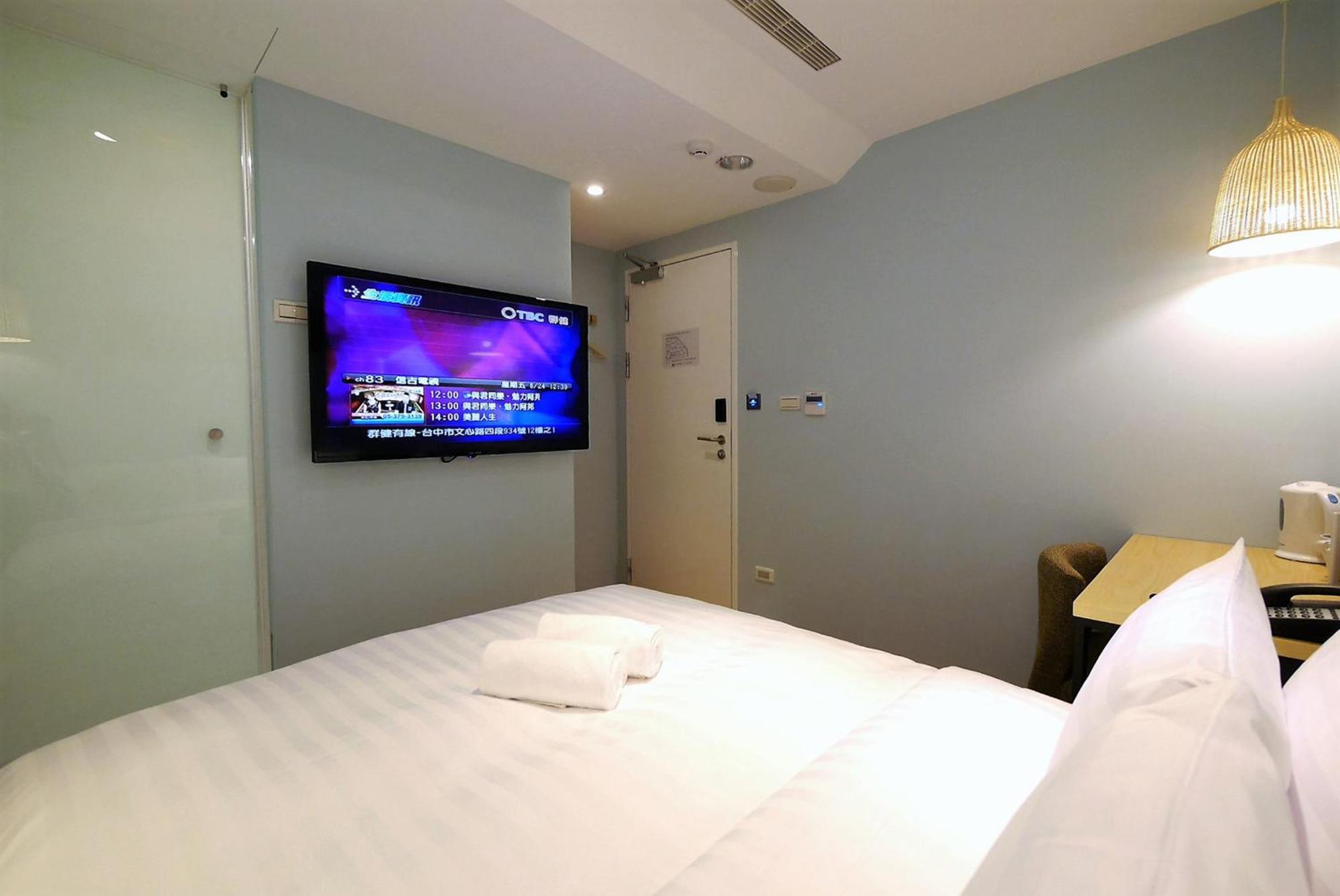 Shin Sei Bashi Hotel Ταϊχούνγκ Δωμάτιο φωτογραφία