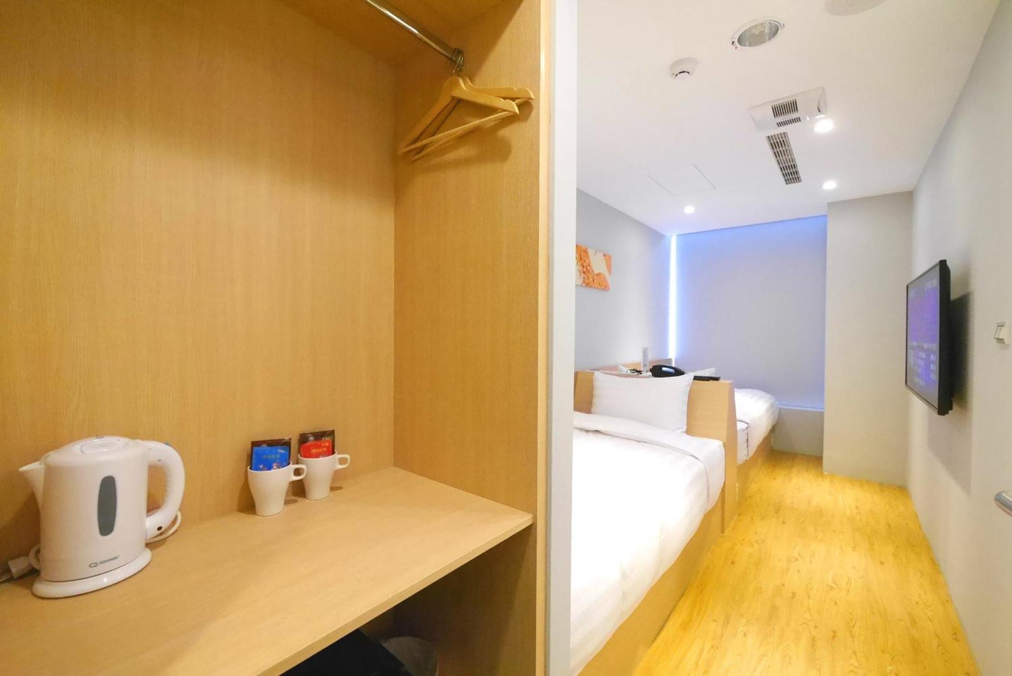 Shin Sei Bashi Hotel Ταϊχούνγκ Δωμάτιο φωτογραφία
